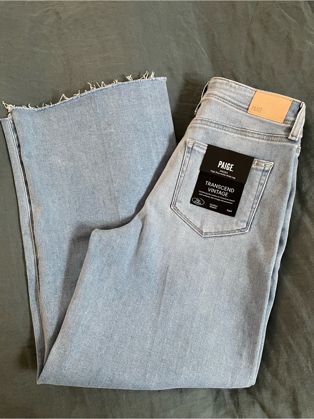 NWT! Paige Anessa high rise wide leg jeans